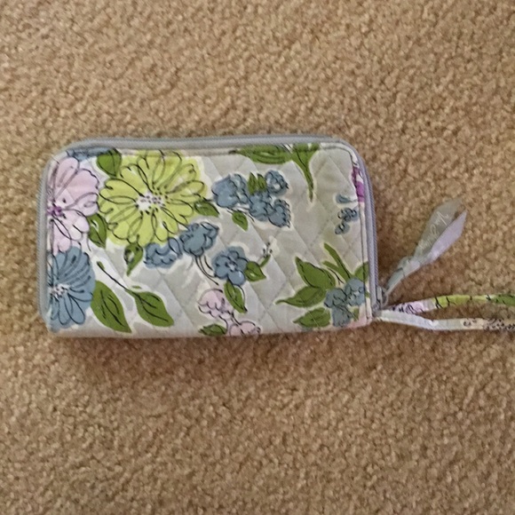 Vera Bradley Watercolor wristlet - Picture 1 of 4